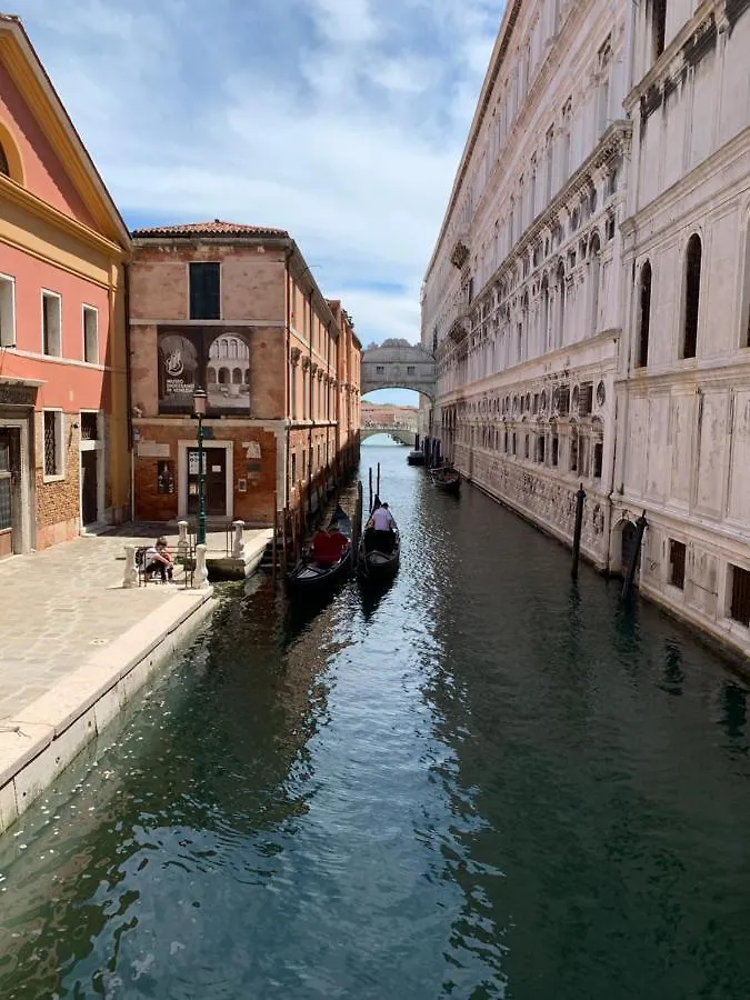 Cà del Traghetto Apartamento Veneza Itália