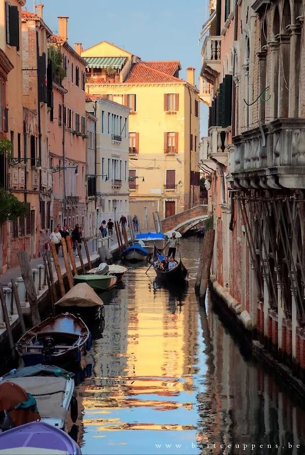 Cà del Traghetto Apartamento Veneza